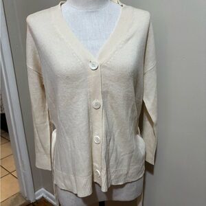 Velvet by Graham & Spencer Cream Knit Cardigan